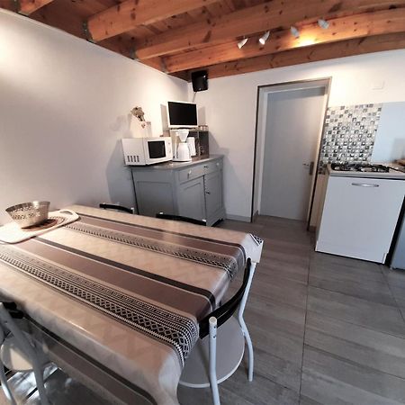 Ty Daou Gwez Bed and Breakfast Irodouer Eksteriør billede